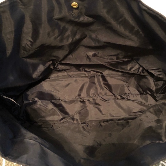 Adrienne Arpel Black Signature Club A Purse - Picture 8 of 14